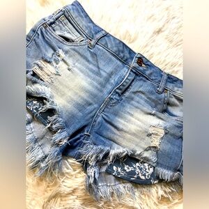 FOREVER 21 JEAN SHORTS